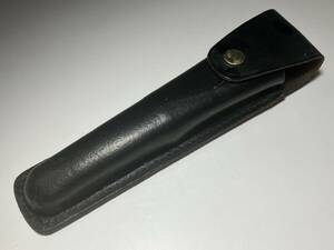 旧家蔵出し//昭和レトロ 警察グッズ 本革 革製 黒 警棒ケース ケースのみ 全長21.7cm//当時物 貴重希少品