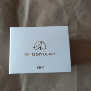 新品　EBM イービーエム ES SKIN CREAM ESスキンクリーム 100ｇ 