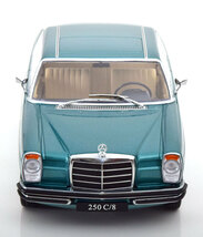 ＜予約品＞　KK scale 1/18 Mercedes Benz 280C/8 W114 Coupe 1969　グリーンメタリック　ダイキャスト製　メルセデス　ベンツ_画像3