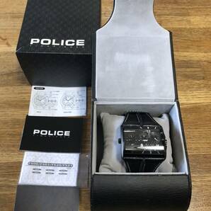 POLICE ポリス クロノグラフクォーツ DUAL TIME 腕時計 黒革ベルト 11397J 未使用保管品 電池交換済み 化粧箱に経年劣化あり ジャンクの画像2