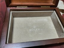 ★ R0LEX 口レックス？箱のみ　　 アンティーク 木製 時計 ケース 箱 外箱 BOX ボックス ウォッチケース デイトナ マスター デイ　ヨット _画像4