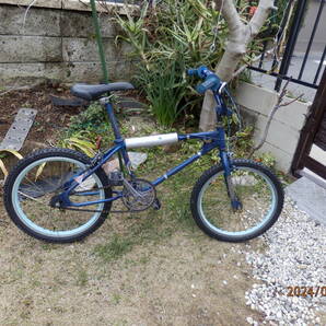 BMX 20インチ  堺市のチームアタッカーズの自転車です 45年前の物です。  の画像1