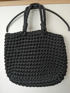 ZARA　 ハンドバッグ 　シンプル　編みひも　ブラック