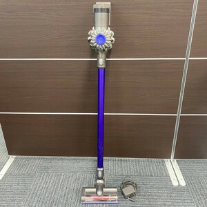 北山2月No.39 掃除機 dyson ダイソン コードレスクリーナー DC62 通電確認済み 動作確認済み サイクロン式掃除機 コードレス