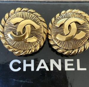 美品 箱付き CHANEL シャネル ココマーク ラウンド イヤリング 両耳 GP ゴールド ツイスト ヴィンテージ 1980 80s 刻印あり 豆あり