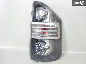 トヨタ 純正 ZRR70W ZRR75W 70 ヴォクシー 前期 LED テールライト テールランプ テール 右 右側 運転席 ICHIKOH 28-199 即納