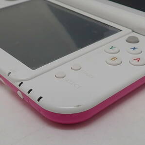 44855 ★ Nintendo 任天堂 3DS LL ピンク×ホワイト RED-001 初期化済み 充電コード付 おまけカセット付 ★ 中古品 動作確認済みの画像4