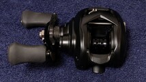 ★超美品 カスタム★DAIWA ダイワ 22 TATULA タトゥーラ TW 80XHL 左ハンドル フルベアリング化 11BB パワーハンドルカスタム★送料無料★_画像2