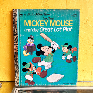 1974s USA Walt Disney's MICKEY MOUSE AND THE GREAT LOT PLOT Vintage Book アメリカ ミッキーマウス ウォルトディズニー 絵本 ブック