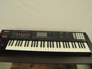 【中古品】Roland FA06 キーボード　シンセサイザー　