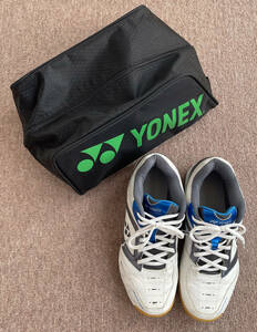 YONEX ヨネックス バドミントンシューズ　25.5cm　ヨネックスシューズケース付き　中古品・送料無料