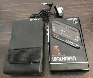 ds01◎通電OK SONY WALKMAN WM-F203 ポータブルカセットプレーヤー マイク/電池ボックス付 難有品 ソニー/ウォークマン/ブラック