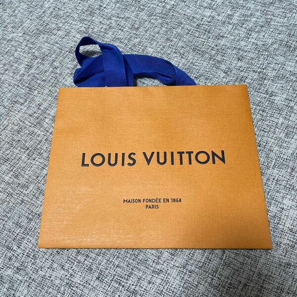ルイヴィトン 紙袋 LOUIS VUITTON