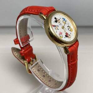 Albe アルバ セイコー SEIKO ディズニー 腕時計 ミッキーマウス ミニーマウス クォーツ 稼働品 新品ベルトの画像3