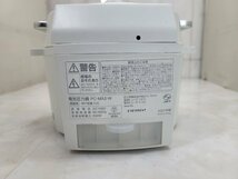 ▲R▲IRIS OHYAMA アイリスオーヤマ 家庭用 マイコン電気圧力鍋 2.2L【PC-MA2-W】動作確認済み　中古品　調理器　K2403-206_画像3