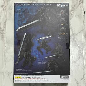 新品 未開封 S.H.Figuarts ベルセルク ガッツ（狂戦士の甲冑） -激情-の画像2