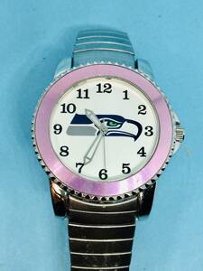 (E2６)粋な時計(*'▽')GAMETIME（電池交換済み）シルバー・メンズ腕時計USED（送料全国一律185円）しゃれた時計です。