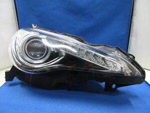 トヨタ　86/ハチロク　ZN6　前期　右ライト/右ヘッドライト　HID　純正　KOITO　100-60082　【AD】　635121