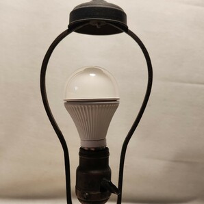希少品 鉄製電気スタンド 昭和レトロ アンティーク 照明 卓上ランプ テーブルランプ スタンドライト ランプ レトロの画像8