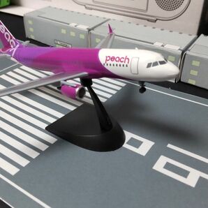 1/300 F-toys 日本のエアライン エアバス A320 Peach Air ピーチ エア 