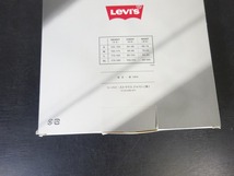 送料無料 未使用品 コストコアウトレット品 リーバイス Leｖi'ｓ 半袖シャツ Vネック Tシャツ Mサイズ ４枚入り 管理番号548_画像9