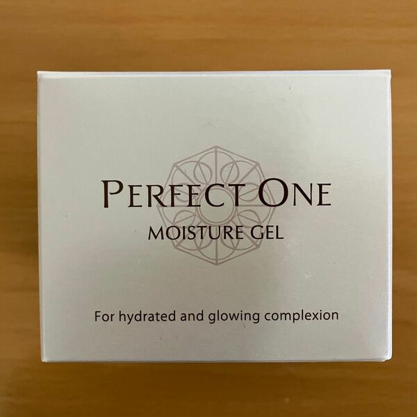 新日本製薬 株主優待 パーフェクトワン モイスチャージェル PERFECT ONE MOISTURE GEL 75g