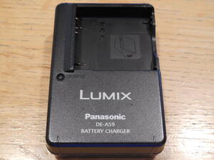 Panasonic パナソニック LUMIX 充電器 DE-A59 中古品