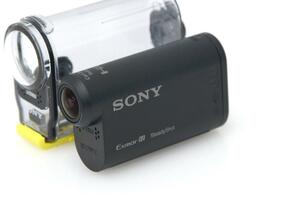 ソニー SONY ビデオカメラ アクションカム AS15 光学1倍 HDR-AS15