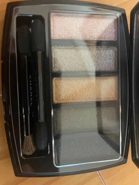 新品 限定 シャネル CHANEL アイシャドー