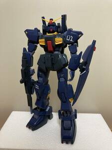 【組立品】機動戦士ガンダム プラモデル MG 1/100 RX-178 ガンダムMK-II（ティターンズ仕様）Zガンダム