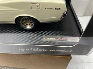 保管品 イグニッションモデル 1/18 NISSAN 日産 Laurel ローレル 2000SGX C130 ホワイト ガメラ顔 爆安 99円スタート