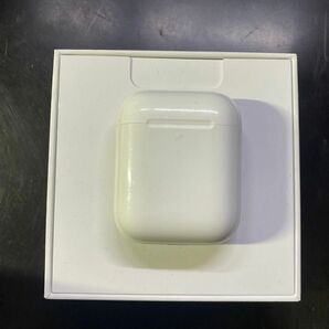 Apple AirPods 第2世代　充電ケース
