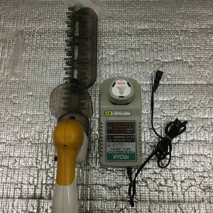 【T】【11475】RYOBI　バリカン　充電式ヘッジトリマ　BHT-2600