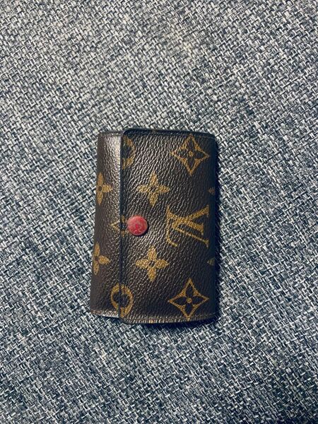 ルイヴィトン　LOUISVUITTON キーケース　ミュルテイクレ6 モノグラム