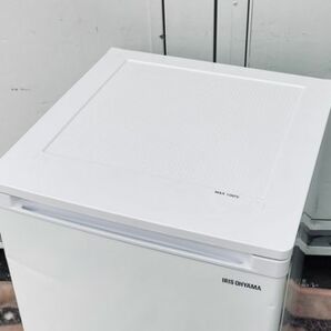 展示品 アイリスオーヤマ ノンフロン冷凍庫 IUSD-6B-W 60L 2023年製 右開き 家電製品 白 破損あり 102001 /65151の画像5
