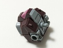 同梱送料120円　HG　1/144　イフリート・シュナイド　解体品　胴体パーツ　ガンプラ　ジャンク_画像3