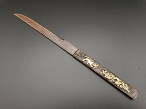 日本刀装具　小柄　龍虎の図　銅製　刀刃なし　絵金銀　刀剣美術　刀装具　武道具　居合　