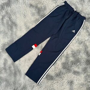 adidas 長ズボン　ジャージ　シャカシャカ