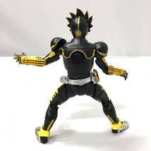 【中古】バンダイ S.H.Figuarts 真骨彫製法 仮面ライダーオーズ ラトラーターコンボ 仮面ライダーオーズ 箱無し [240015225821]_画像2