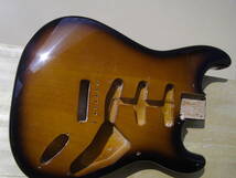 　Fender JAPAN ST57　BODY　２TS_画像4