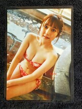 【ラミネート加工/田口愛佳 鈴木くるみ(AKB48)】プレイボーイ2024年No.14 切り抜き 10P_画像4