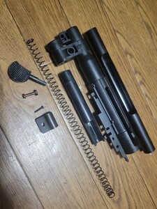 117・マルイ電動MP5 (ver2)　強化コッキングレシーバー(アルミパイプ追加の現行品)　中古品　A4.A5.J.RAS対応。