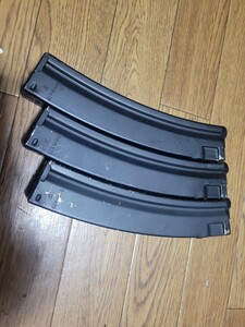 145・マルイ電動MP5 用　200連マガジン×３　多弾装　中古品