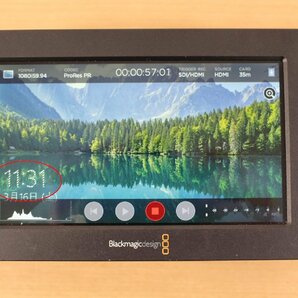 △現状品△ BlackmagicDesign 「Blackmagic Video Assist 5インチ」 モニター 簡易チェック 動作○ 難あり ACアダプター付 傷み (2745732)の画像8