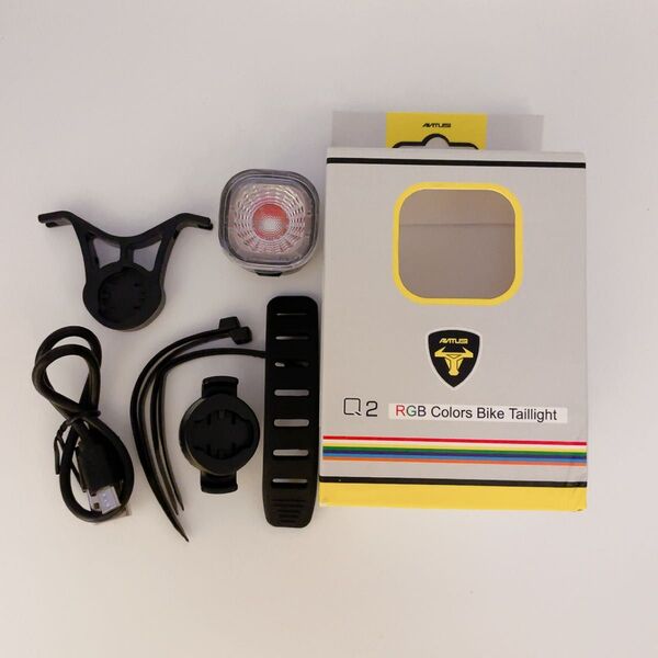 自転車 テールライトUSB充電 IPX6防水 明るさ調整可