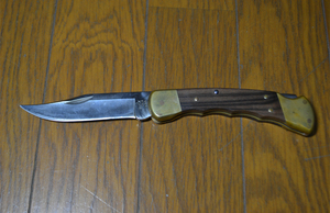 狩猟用　ナイフ　BUCK 110X USA アウトドア 　折畳　