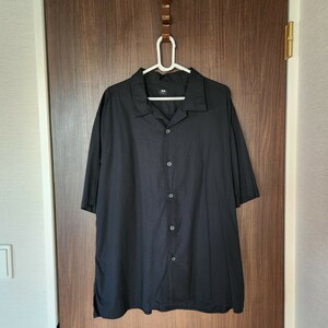 シャツ　ユニクロ　セット売り！　ブラック&カーキ　XL