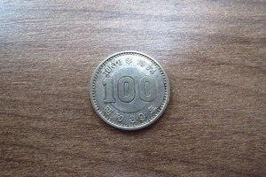 ○H72891:100円銀貨 オリンピック 1枚 記念硬貨 古銭 昭和 コレクション 中古品