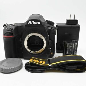 ショット数4147枚【新品級の極上美品/動作◎】Nikon デジタル一眼レフカメラ D850　ニコン