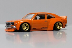 絶版 希少 プレミアム マツダ RX-3 改 サバンナ 深リム ワタナベ シャコタン カスタム 改造 ワークス チンスポ グラチャン 旧車 (1/64)